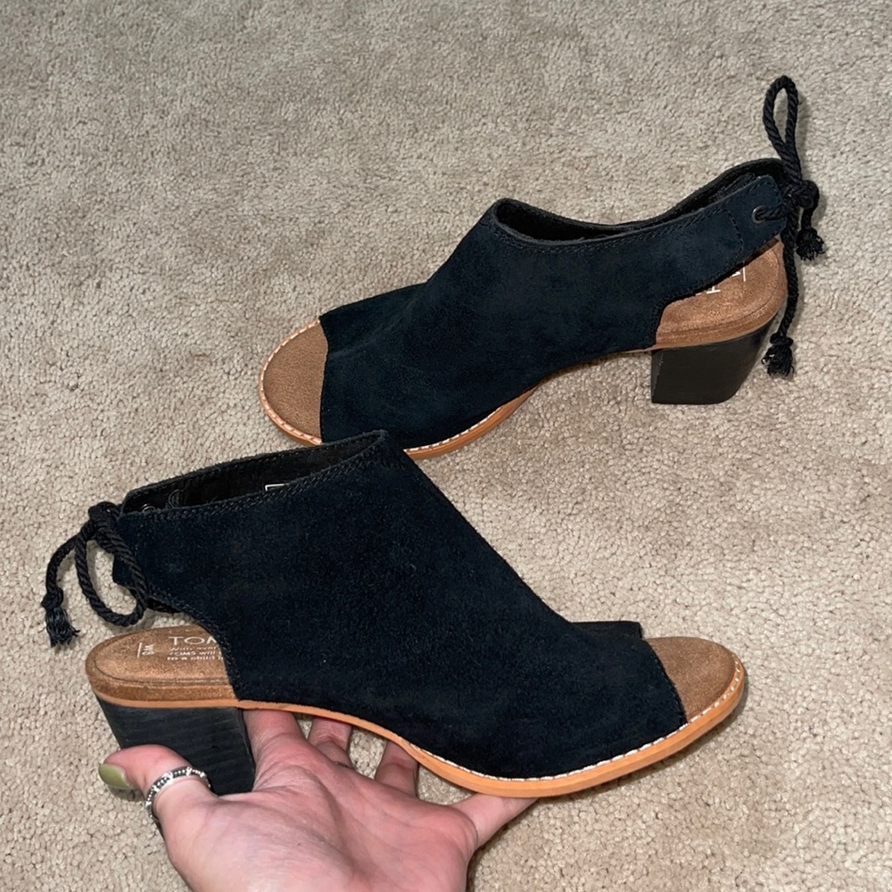 TOMS heels